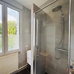 Maison Piscine Sauna Fitness Pickle Ball Salle Jeux Villa *