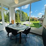 Maison Piscine Sauna Fitness Pickle Ball Salle Jeux Villa Airaines
