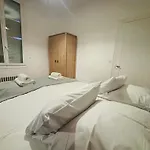 Villa Maison Piscine Sauna Fitness Pickle Ball Salle Jeux Airaines