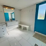 Maison Piscine Sauna Fitness Pickle Ball Salle Jeux Villa