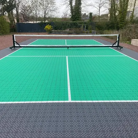 Maison Piscine Sauna Fitness Pickle Ball Salle Jeux